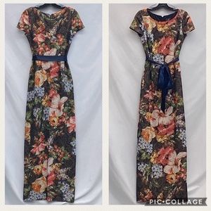 Adrianna-Papell long floral short sleeves gown